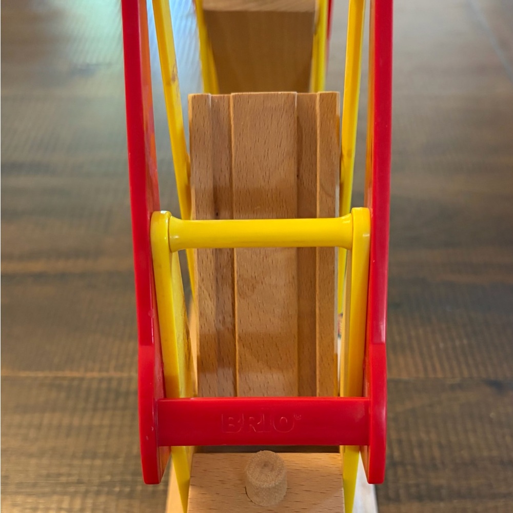 BRIO Up & Away Lift-Up Bridge #33363 Wooden Tracks also fits Thomas The Train - Picture 3 of 8